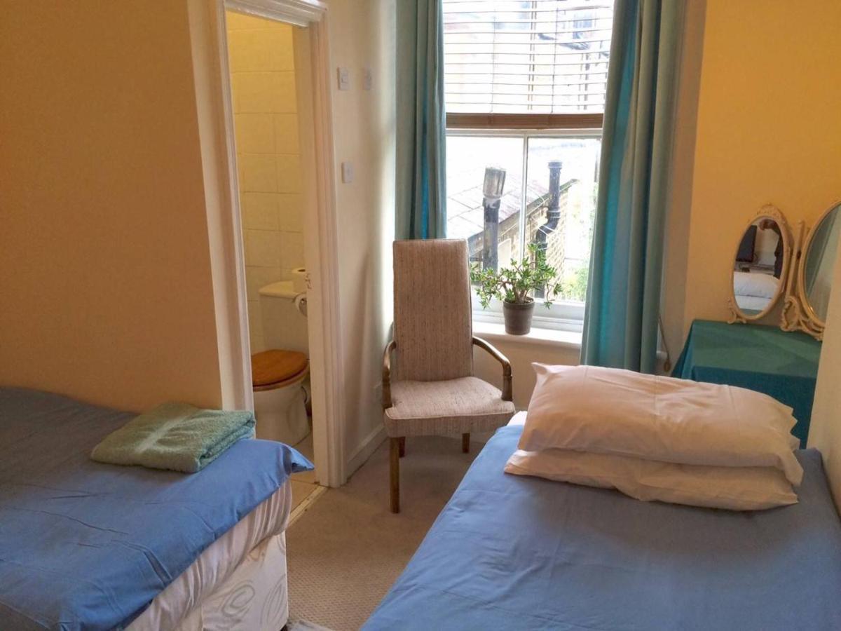 ロンドン Victoria Dwellings Bed & Breakfast エクステリア 写真