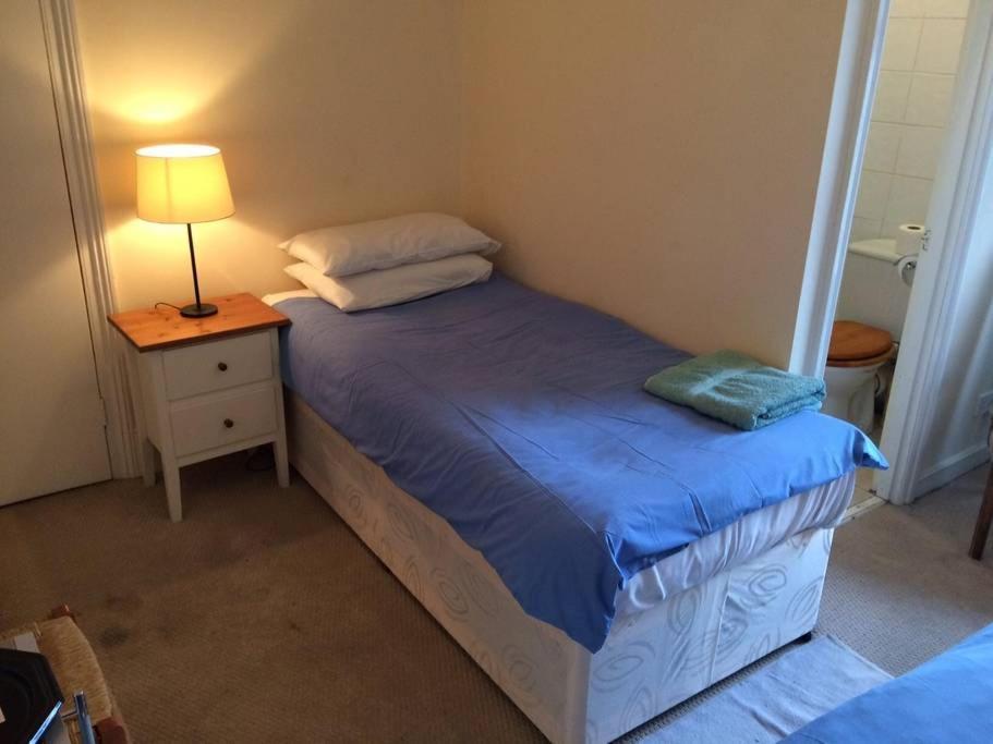 ロンドン Victoria Dwellings Bed & Breakfast エクステリア 写真