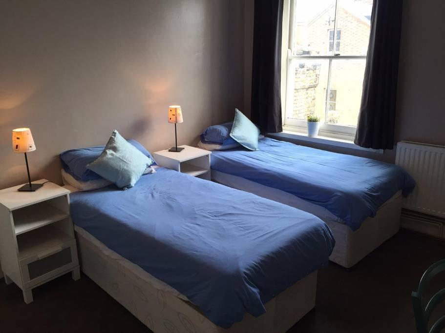 ロンドン Victoria Dwellings Bed & Breakfast エクステリア 写真
